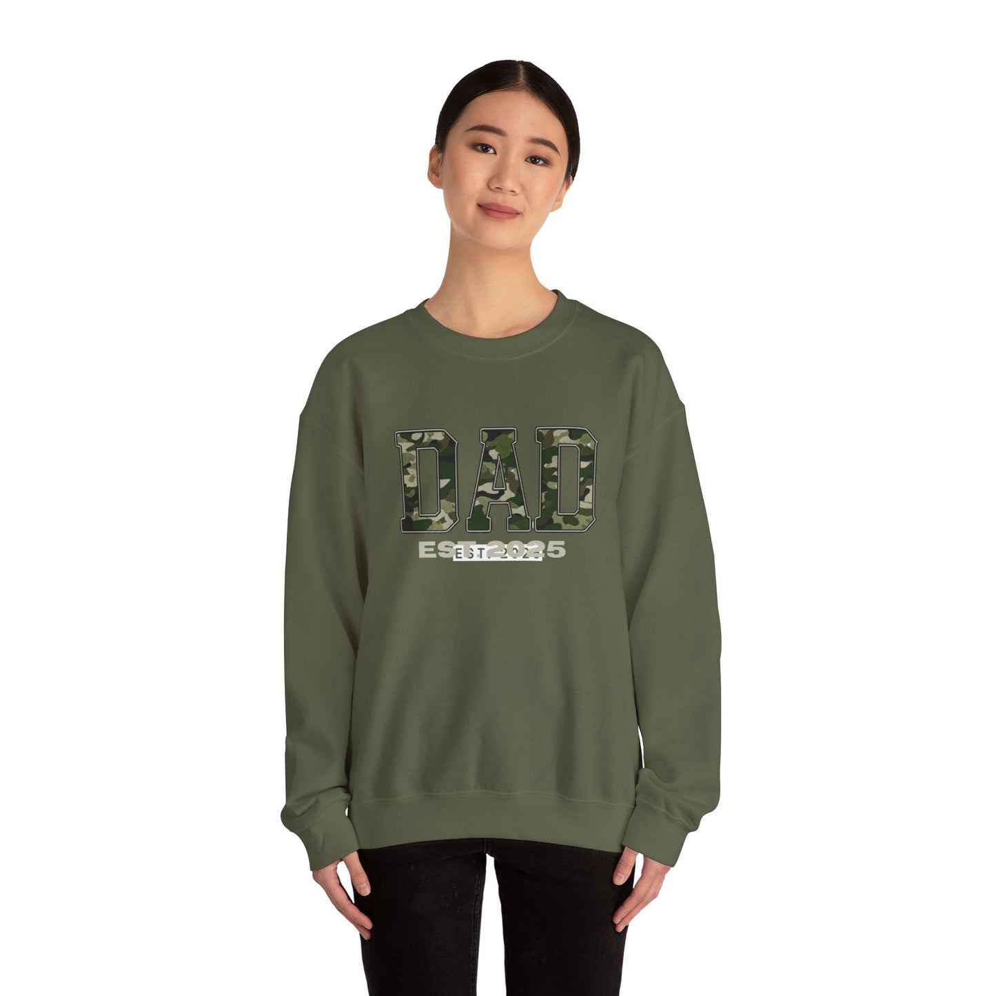 Camo Dad Crewneck Sweatshirt, Perfect Gift for New Dads, Family Gathering, Casual Style, Dad Established 2025, Unisex Sweatshirt